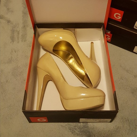 Guess Winna Women's Size 7 Beige/Nude Platform Stiletto Pumps - Picture 1 of 3
